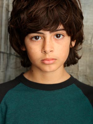 Адан Джеймс Каррильо
Adan James Carrillo